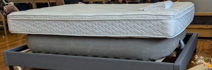 Queen Bedezy Mattress Lifter